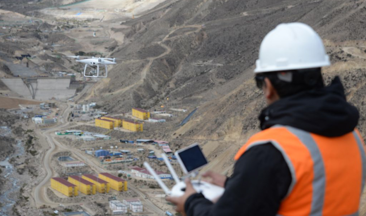 drones en Quellaveco