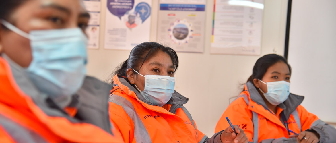 People seating with mask